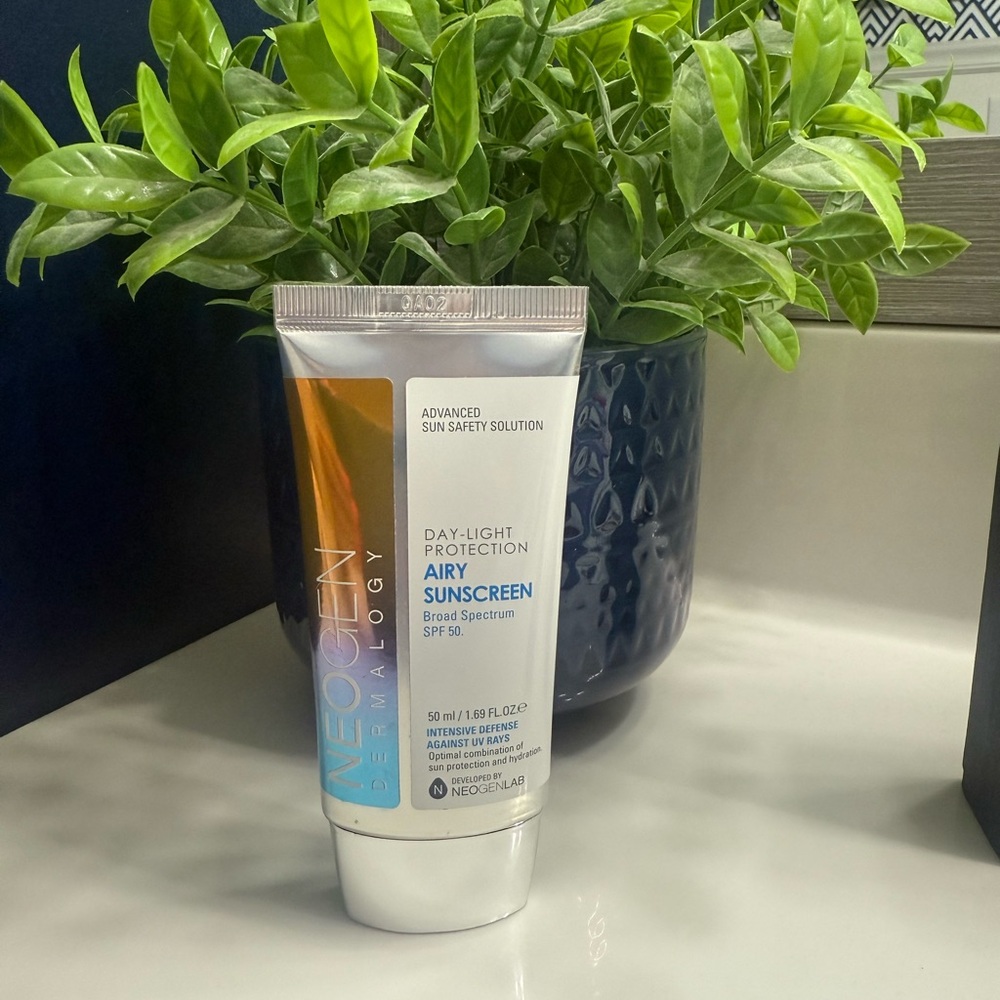 Neogen Dermalogy Airy Sunscreen SPF 50